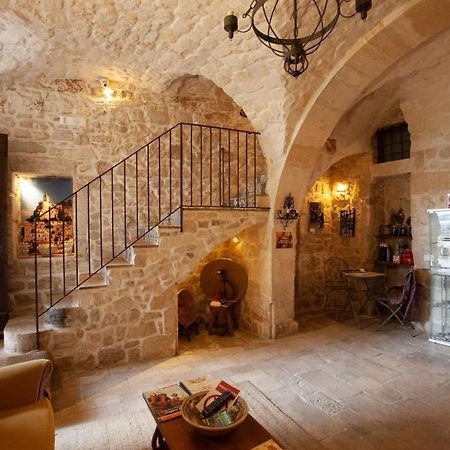 Case-Grotte Degli Avi, Esperienza Abitativa In Grotta モーディカ エクステリア 写真